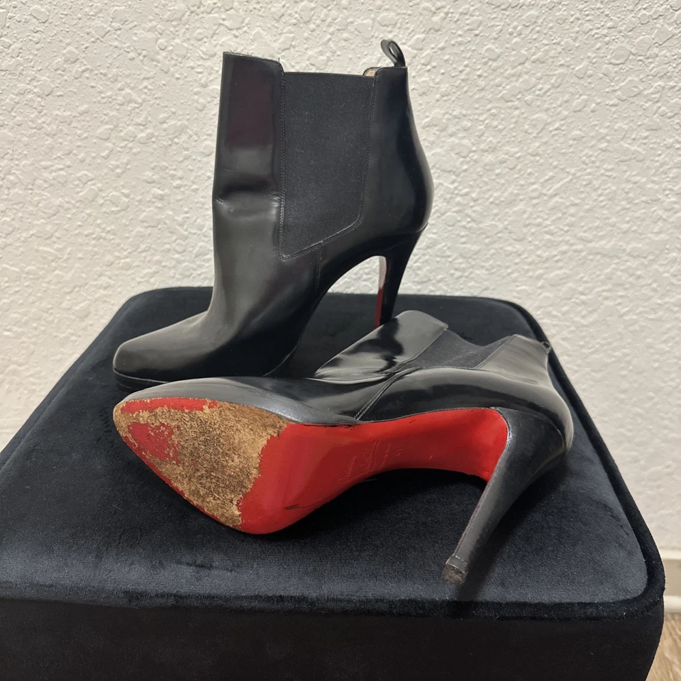 BOTAS CHRISTIAN LOUBOUTIN Foto 3 de 4