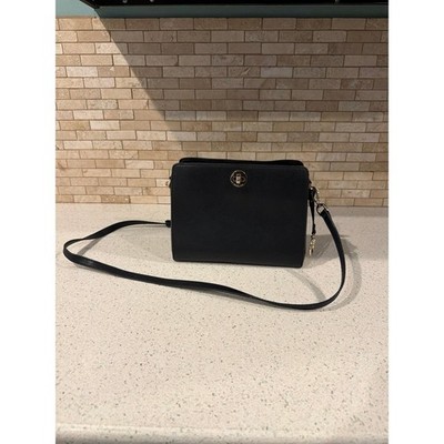 Michael Kors Rivington Medium Messenger Bag Black
