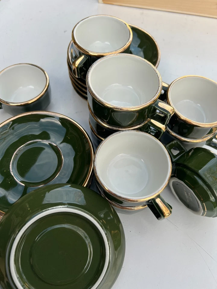 10 tasses à café bistrot vintage ,vert et or Massimot Lyon( Apilco,Deshoulieres. - Photo 3/4