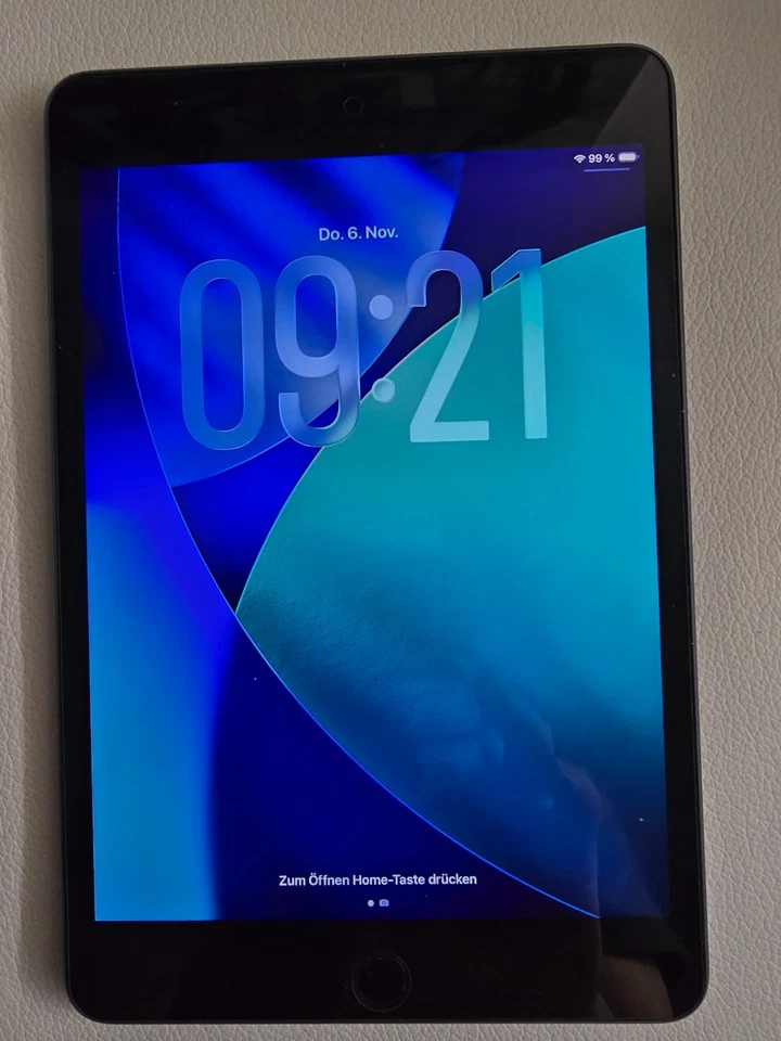 Apple iPad Mini (5. Generation) 64GB, WLAN, 20,06 cm (7,9 Zoll) - Space Grau - Bild 2 von 4