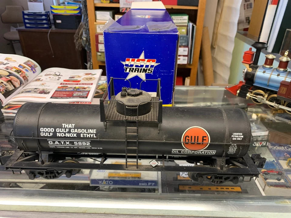 USA TRAINS G SCALE R15119 GULF CHEMICAL TANK CAR METAL WHEELS KNUCKLE COUPLERS - Image 2 of 4