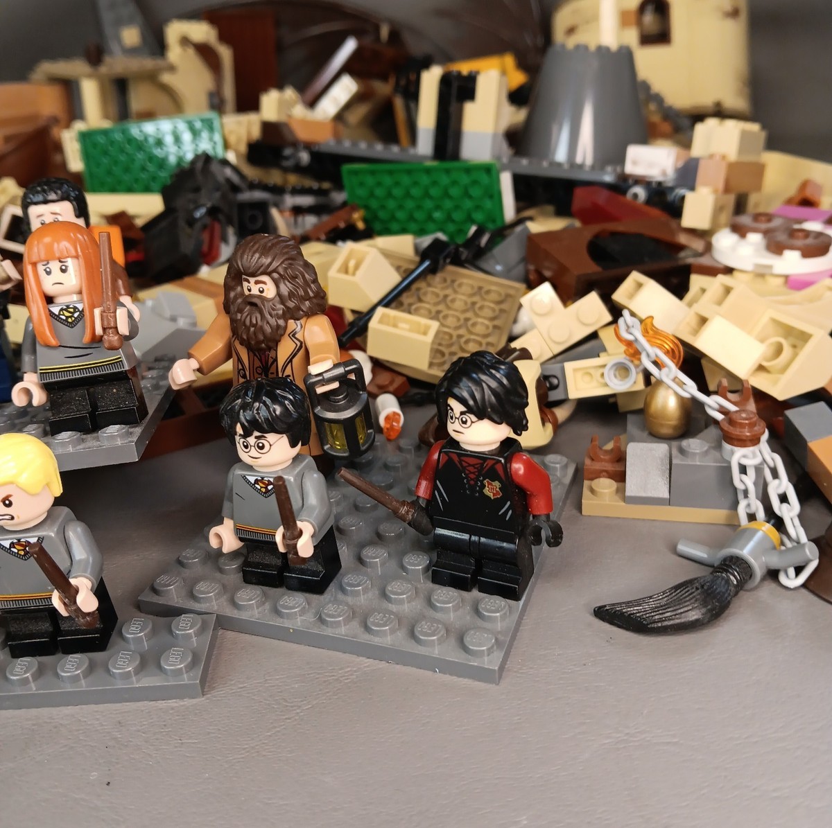 LEGO Harry Potter Lot 15 Minifigures Min Figs & Parts 75954 75946