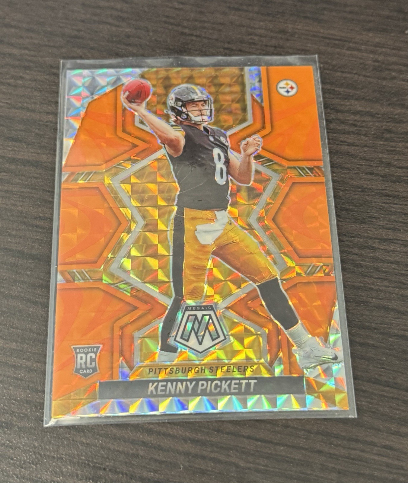 2022 Panini Mosaic - Rookies Kenny Pickett #301 Mosaic Reactive Orange Prizm...