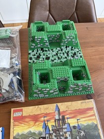 Lego System Knights Set 6098 / 6091 King Leo's Castle inc Instructions 2000