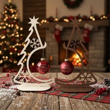 2 Stück Tannenbaum Holz Adventsdeko mit gravierter Christbaumkugel Weihnachten