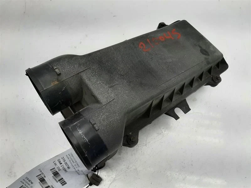 Purificador de aire 6,0 L 11-12 GMC Sierra 2500 25907147 Foto 3 de 4