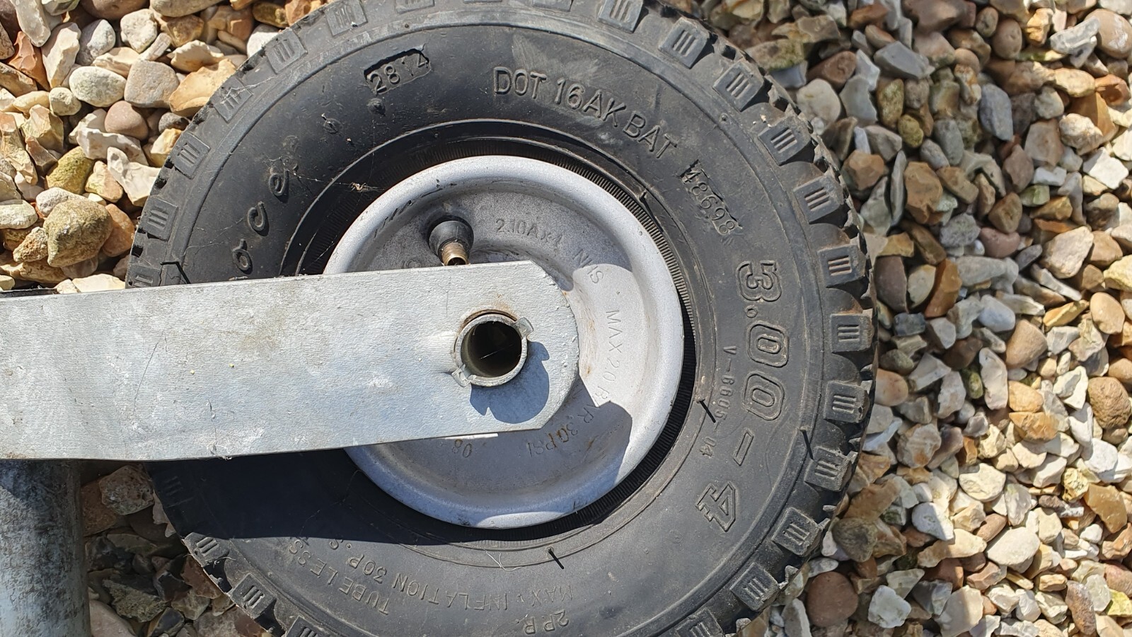 Genuine ALKO Jockey Wheel Assembly 48mm + Pneumatic Tyre For Caravan