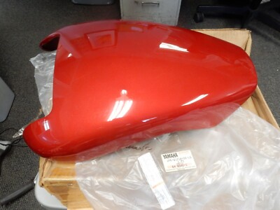 NOS Yamaha Apple Red Top Cover 1988-1989 VMX1200 V-MAX 1FK-2171A