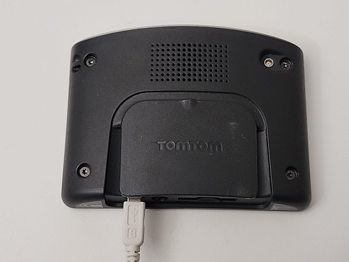 Tomtom ONE XL GPS Navigation Device 4S00.007 With TomTom Adaptor - Picture 8 of 17