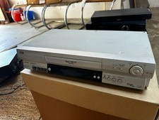 JVC Super VHS ET SVHS VCR Plus Hi-Fi HR-S5911U VHS Tape Player For PARTS READ