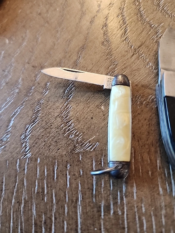 Cuchillos de bolsillo plegables de hoja simple y doble miniatura vintage - ¡Bellezas! Foto 2 de 4