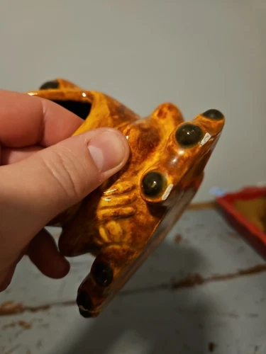 Vintage 1970's Orange Ceramic Big Mouth Frog Sponge Holder - Picture 3 of 11