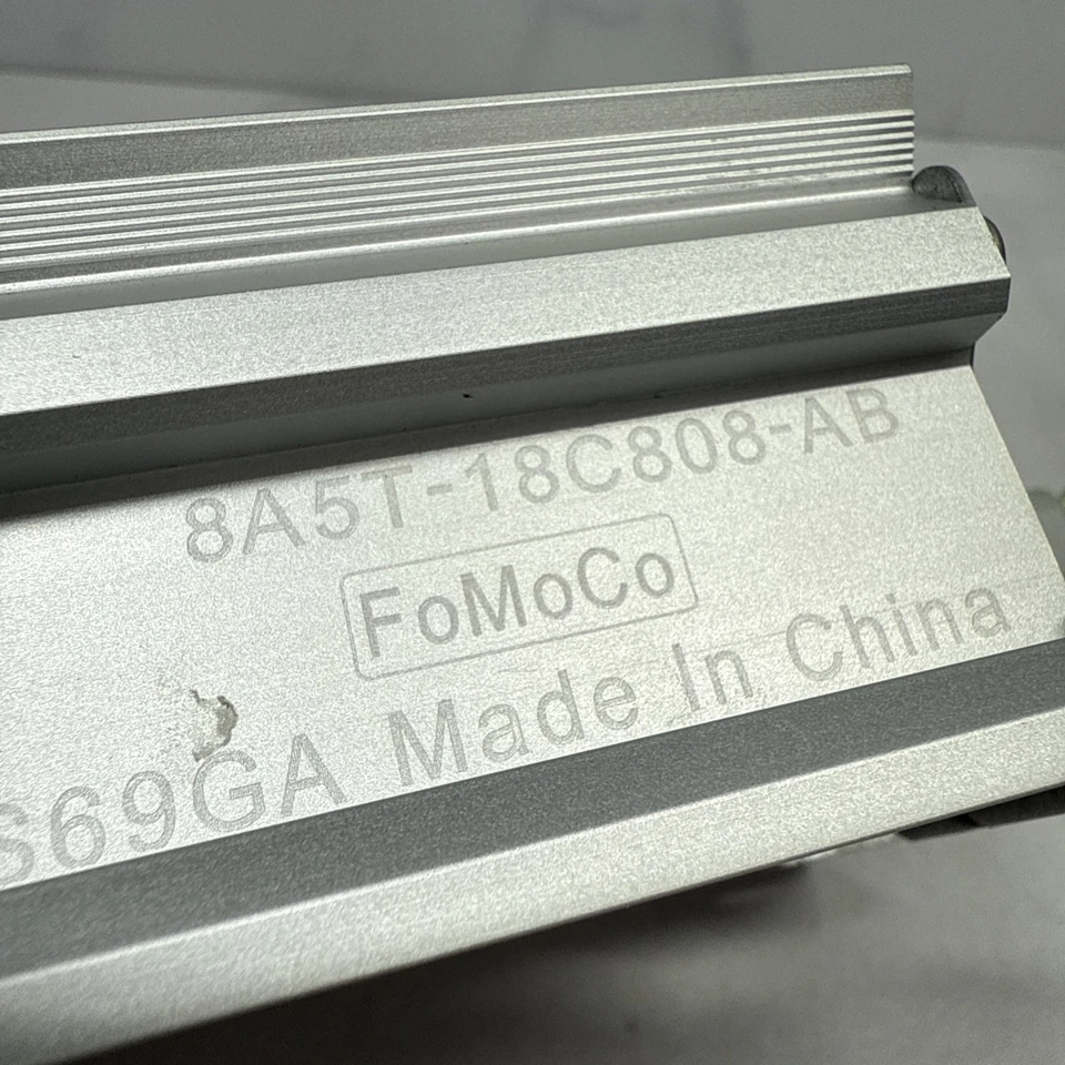 Amplificador de audio Ford Lincoln Edge Escape Fusion F150 MKZ Milan 2009-2012 Foto 3 de 4