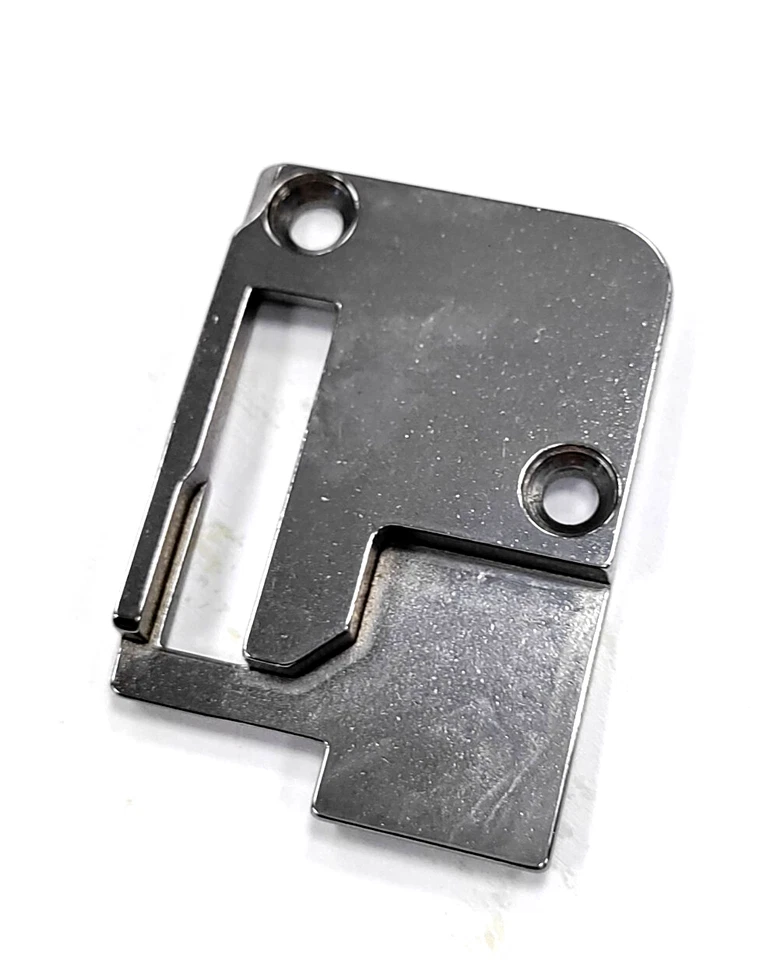 Needle Plate #91-150809-05 (#6Z8904)(6Z7605) for Pfaff 5625 & Porter TE-32 - Image 3 of 3