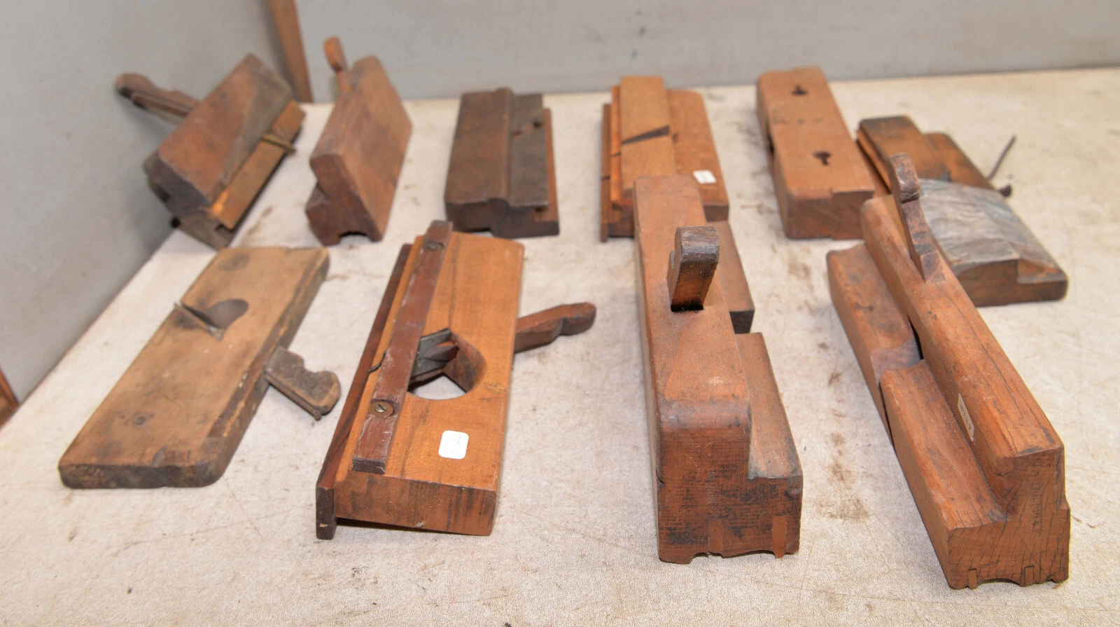 10 antique molding planes collectible woodworking vintage tool lot