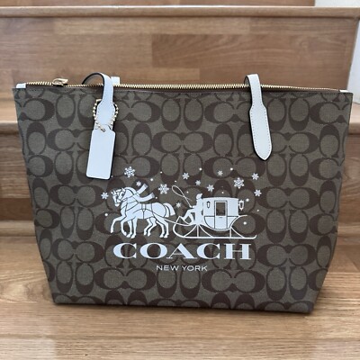 トートバッグ Coach Canvas Tote Bag Coach Zip Top Tote Bag In Signature Canvas With Horse And