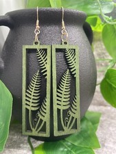 3.5  Earring Set Gold-tone Exaggerated Wood Dangle Drop New Free Ship A3531