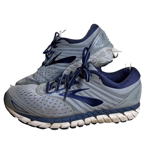 brooks beast size 11