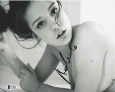 ADELE EXARCHOPOULOS SIGNED 8X10 PHOTO 5 SEXY FRENCH ACTRESS BECKETT COA PROOF