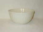 Vintage Anchor Hocking Fire King Ware IVORY Swirl Milk Glass 9” Mixing Bowl USA