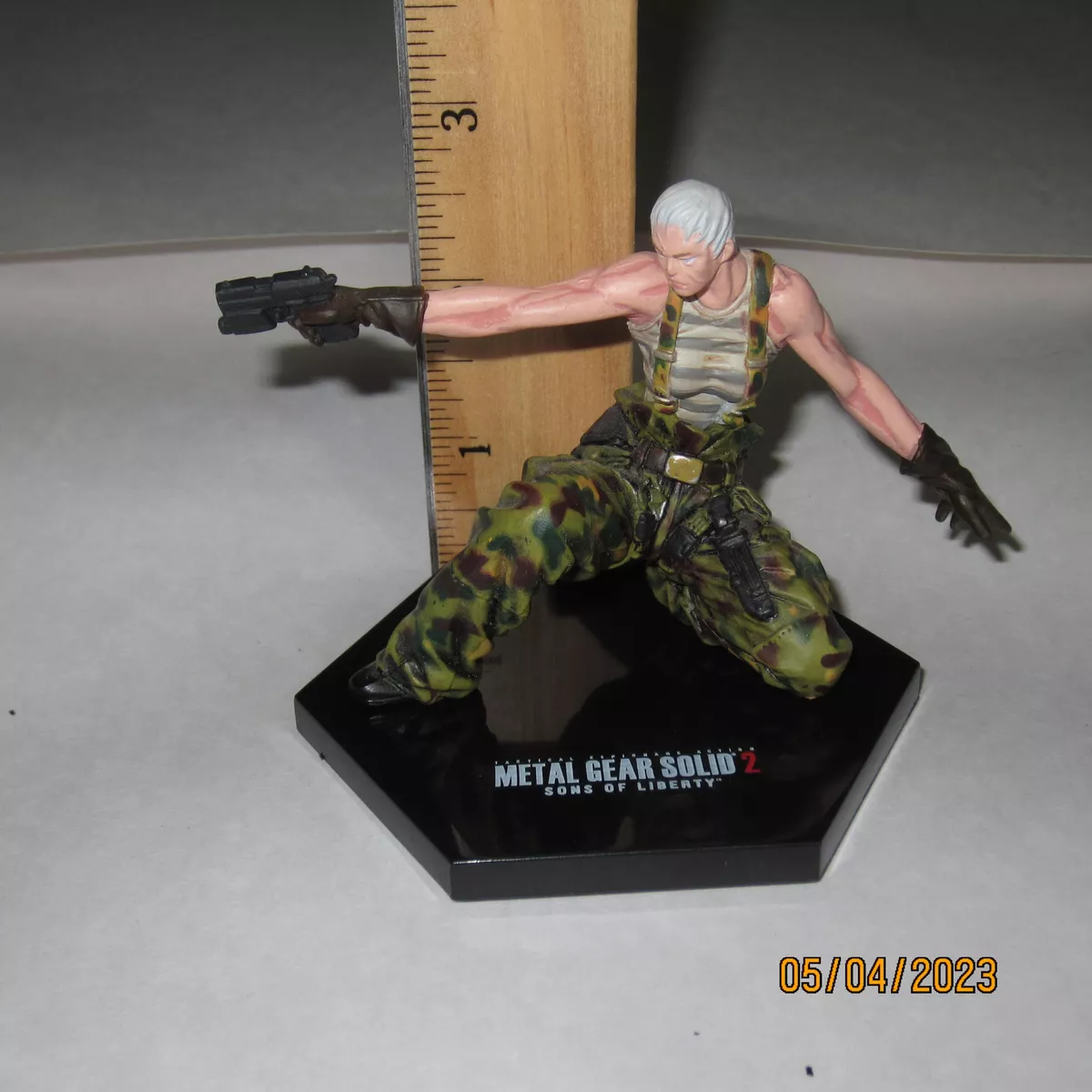 Metal Gear Solid 2 Sons of Liberty: Olga Action Figure 