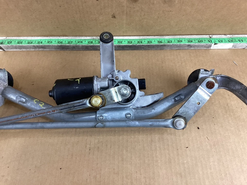 2009-2014 Nissan Murano Front Windshield Wiper Linkage w/ Motor 288101AA0A OEM - Image 3 of 4