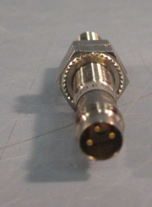 Allen-Bradley 872C-D2NP8-P3 Inductive Proximity Sensor Switch 10-30VDC 2mm - Image 4 of 4