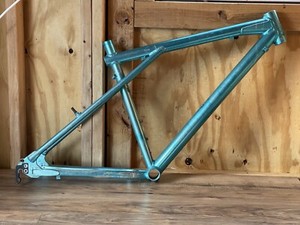 Vintage Gt Zaskar Turquoise Anodized 26 Wheel Frame Size 16 Blue Ano Ebay