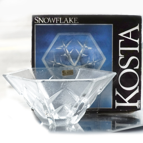 KOSTA BODA 食器用外箱 Kosta Boda SNOWFLAKE Fruit Saucer made in Sweden NEW IN BOX 7.25