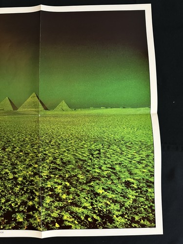 1973 Pink Floyd Dark Side of The Moon Band / Group and Green Pyramid Posters - Picture 11 of 12