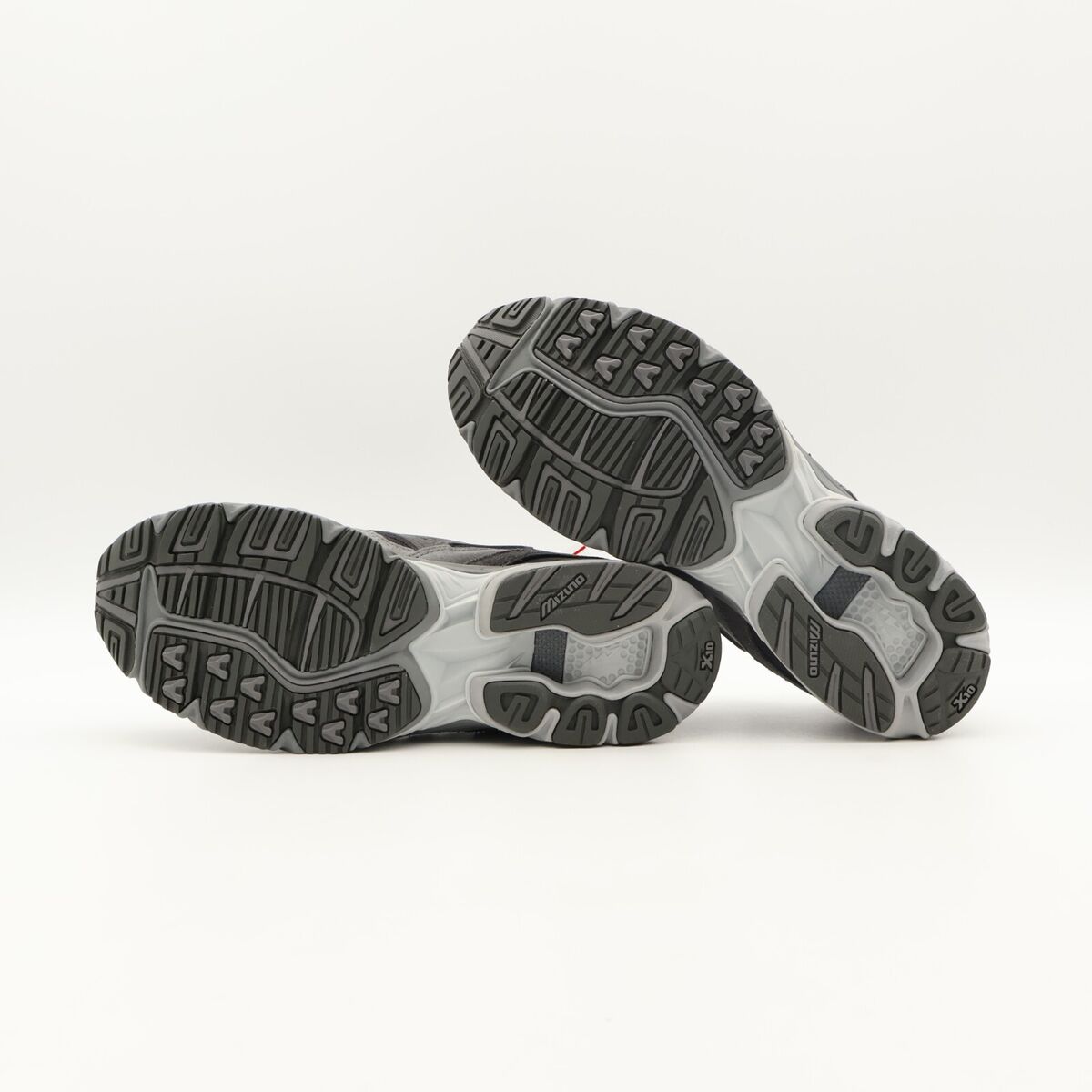D1GD240301 Slow Steady Club Mizuno Wave Rider 10 Grey (Men's D1GD240301 Slow Steady Club Mizuno Wave Rider 10 Grey (Men's