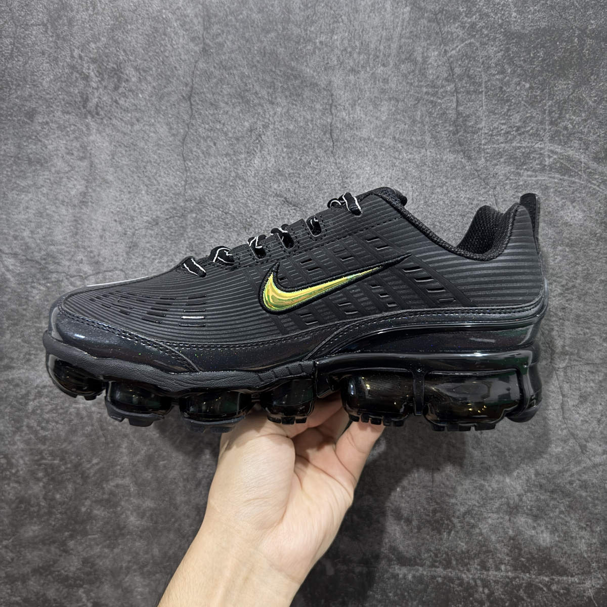 vapormax 360 all black