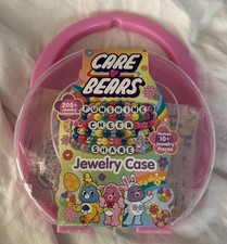 200 Jewelry Accessories CARE BEARS Jewelry Case Makes 10
