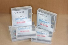 6 (!) x FUJIFILM LTO Ultrium 3 400/800GB WORM (!) Data Cartridge Band Kassette