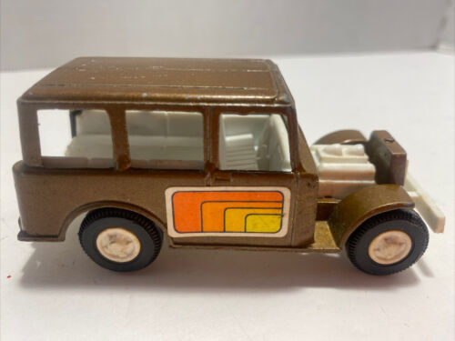 Vintage Tootsie Toys Brown Resort Shuttus Bus Shuttle Die Cast 4" Long w/Decals - Picture 1 of 7