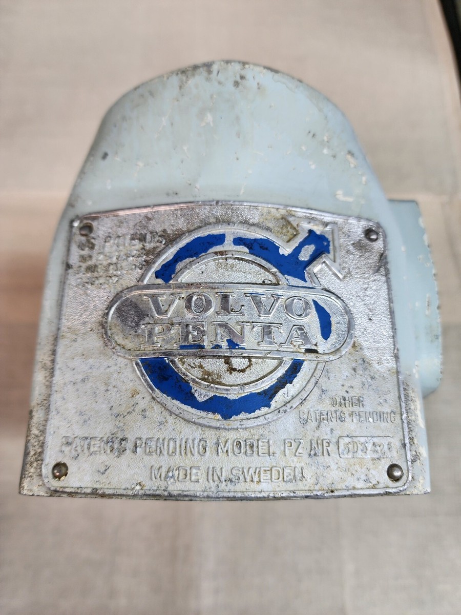 VOLVO PENTA AQ 100B USED OUTDRIVE UPPER GEAR HOUSING 832126