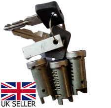 VESPA REPLACEMENT LOCK SET WITH TWO KEYS PX LML T5 PE SEAT IGNITION