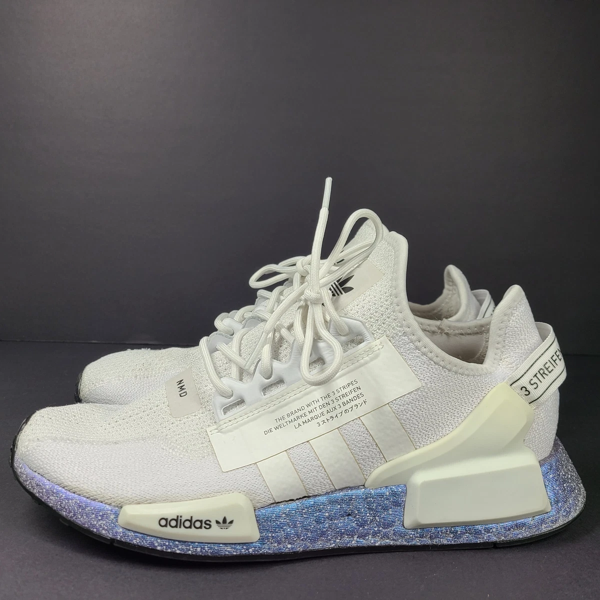 Adidas nmd hotsell tee white
