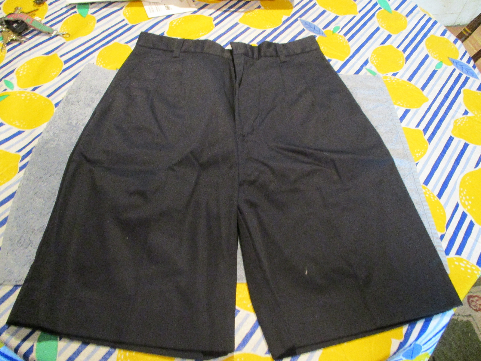 Picture 2 of 4