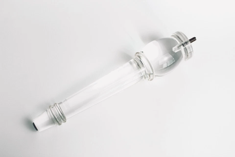 Sofá/Silla/Pata de Mueble Otomano Torneado Acrílico 12" - Juego de 4 Foto 2 de 4