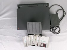 Vintage Apple Macintosh PowerBook 165 M4440 Boots w/ Disks Charger Case