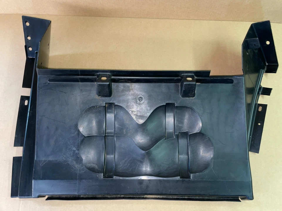 Corvette C5 Radiator Front Shroud Air Dam Baffle GM 05 06 07 08 09 11 11 12 13 - Image 2 of 4