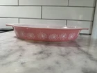 Vintage Pyrex PINK Daisy 1.5 Qt Oval Divided Casserole Dish NO LID