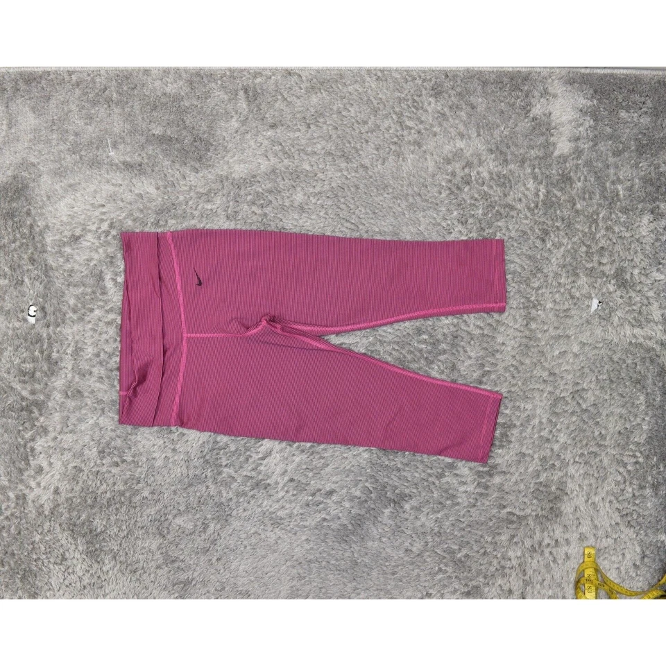 Леггинсы Nike Dri Fit женские размер M брюки-капри розовые полиэстер без застежек в полоску - Изображение 2 из 4
