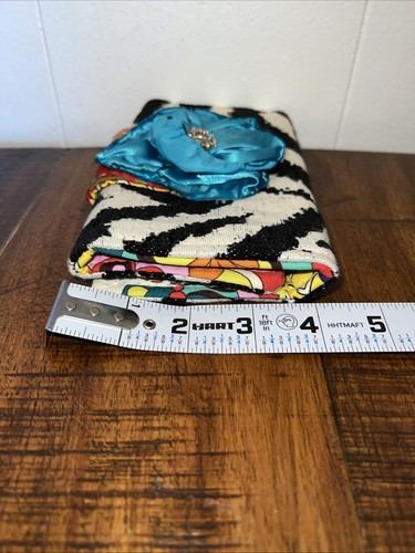 NWOT Keep It Gypsy Wallet Zebra & Multi-Color W/Blue Flower & Rhinestone Flap - Bild 18 von 20