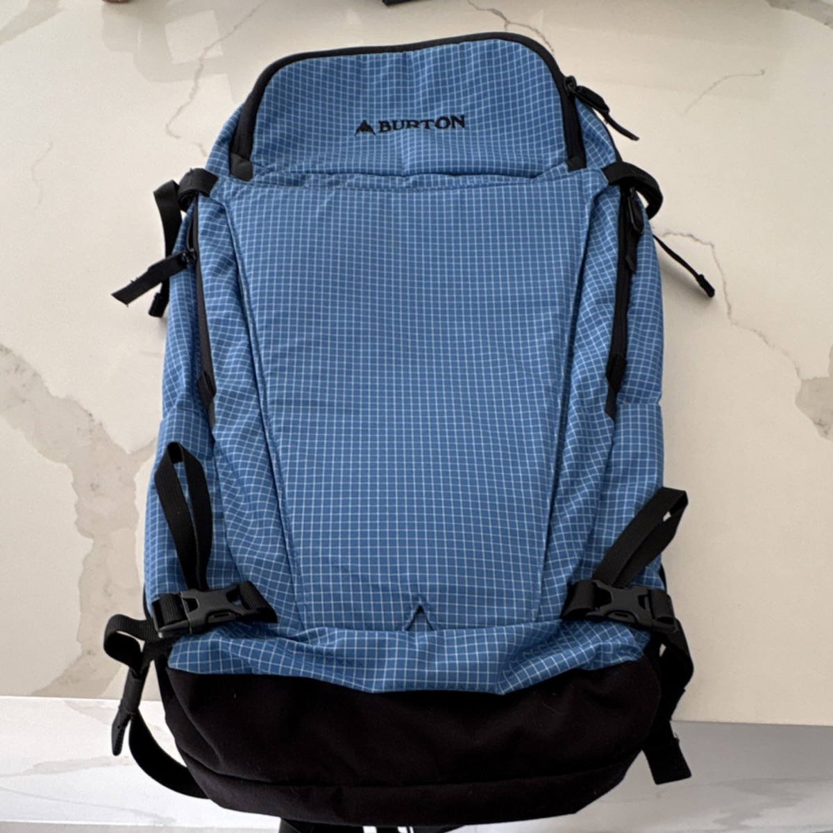 Burton ネイビー バックパック Burton Blue/Black Grid Hiking Backpack Zip Buckle Padded Straps
