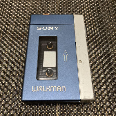 超貴重初ロット! 2万台SONY TPS-L2シリアル番号19230通電OK 超貴重初ロット! 2万台SONY TPS-L2シリアル番号19230通電OK 超