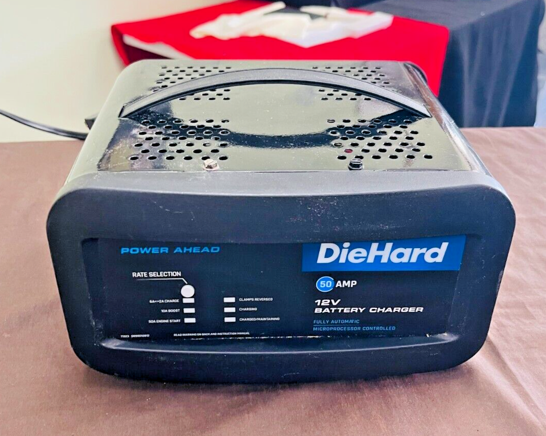 DieHard 12v Battery Charger 200.71222 Engine Starter Fully Automatic 2