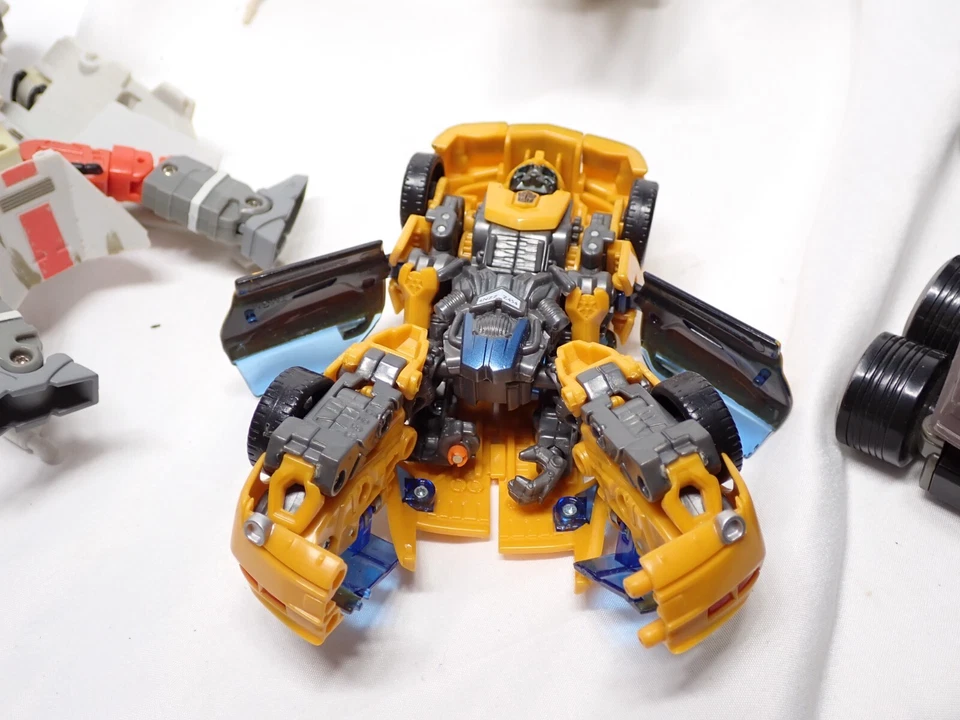 Juego de 3 Hasbro 2007 Transformers Star Wars Snow Speeder Commander Cody + Más Foto 4 de 4