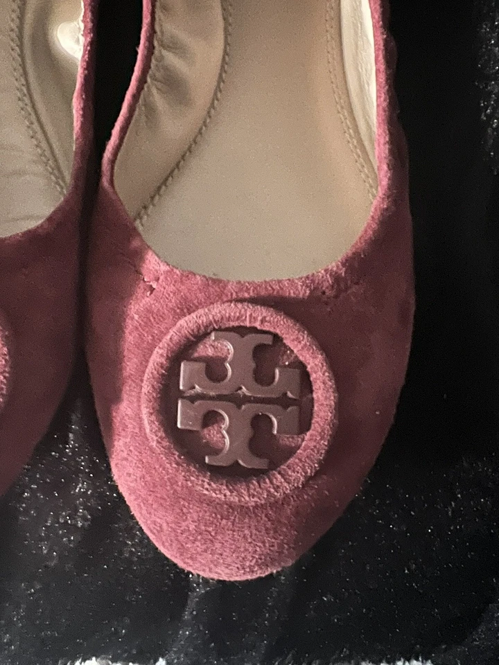 Sapatilhas de balé Tory Burch camurça borgonha tamanho. 8,5 - Imagem 2 de 4
